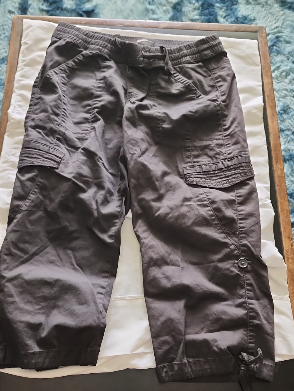 Supplies by Unionbay Charcoal Gray Lightweight Cargo Utility Crop Pants 6